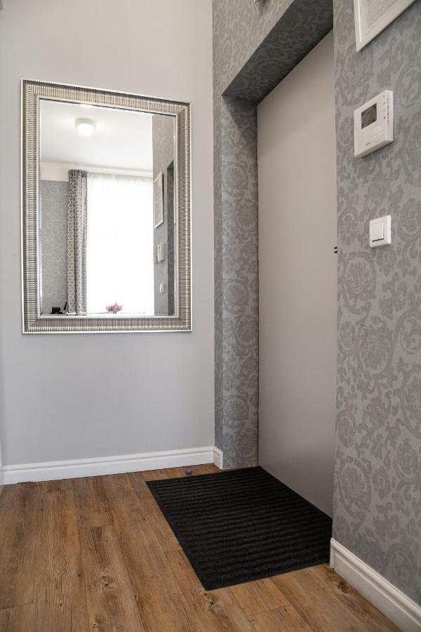 HOUSEHOST Apartment :Zacisze Street Kraków Zewnętrze zdjęcie